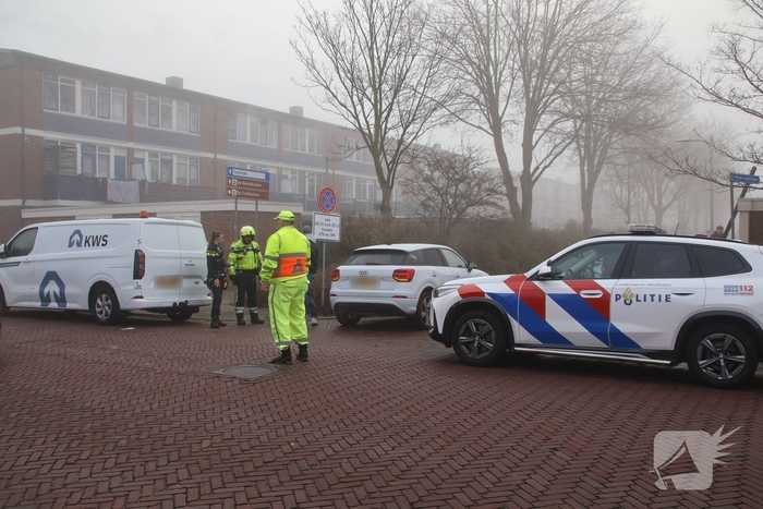 Ongeval tussen scooter en auto leidt tot gewonde