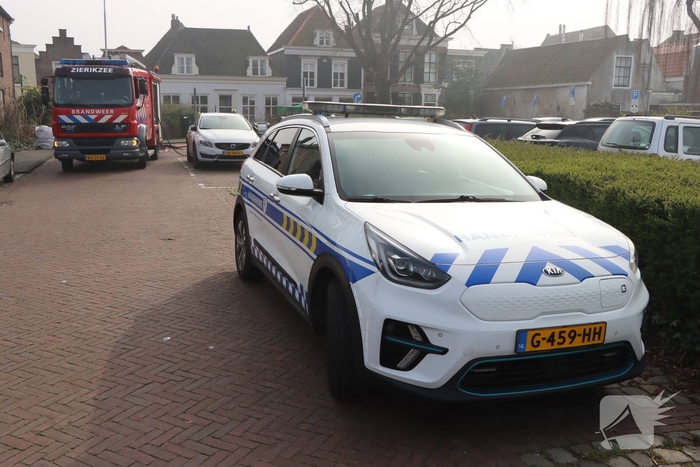 Brand in ondergrondse afvalcontainer geblust