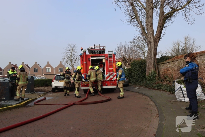 Brand in ondergrondse afvalcontainer geblust