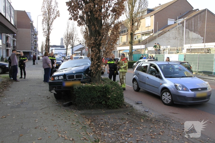 Zware aanrijding met meerdere voertuigen