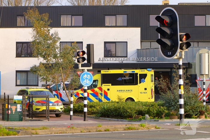 Steekincident leidt tot gewonde