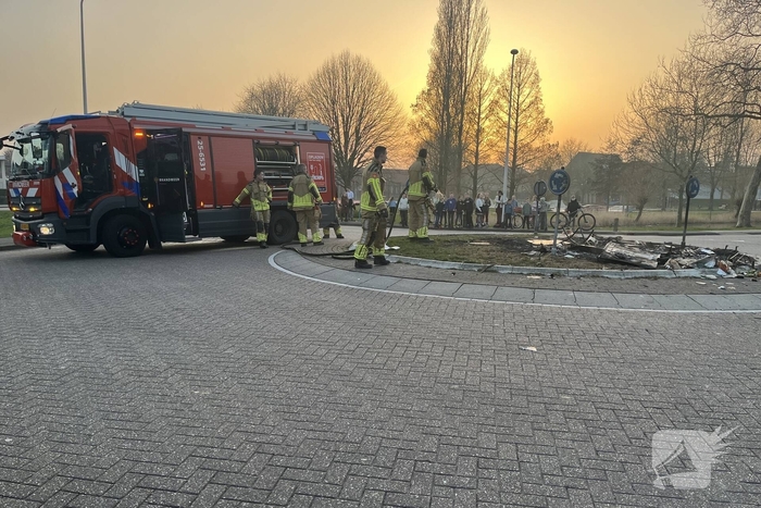 Vermoedelijke brandstichting leidt tot brandweeractie