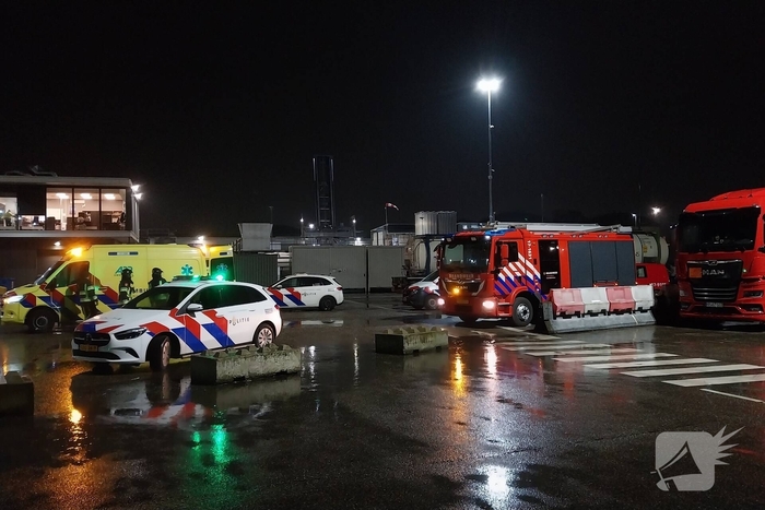 Hulpdiensten in actie bij bedrijfsongeval