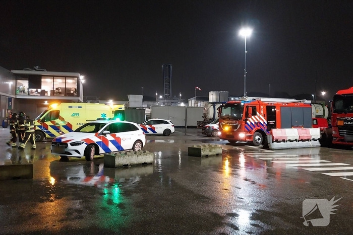 Hulpdiensten in actie bij bedrijfsongeval