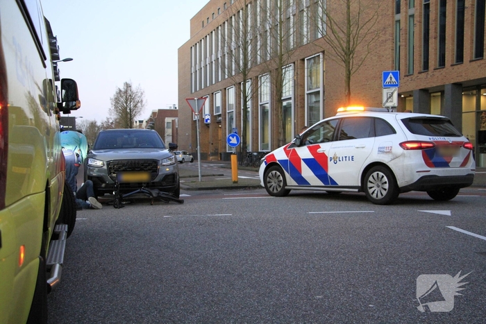 Fietser betrokken bij aanrijding met auto