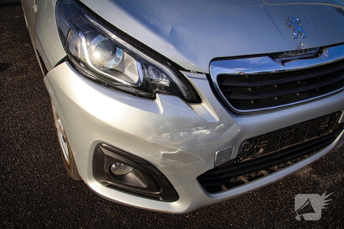 Kop-staart botsing na te laat remmen