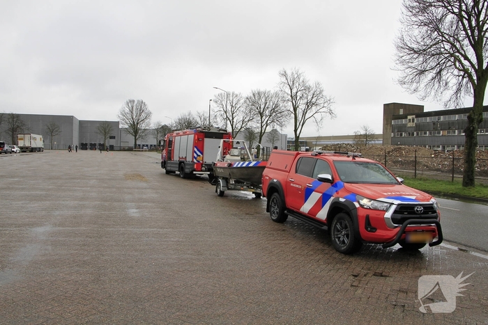 Zoektocht naar verdacht voorwerp in kanaal