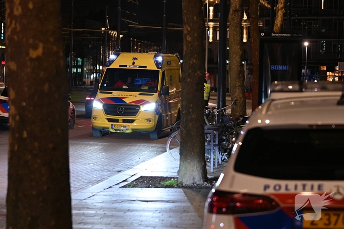 Politie legt tourniquet aan bij slachtoffer steekpartij