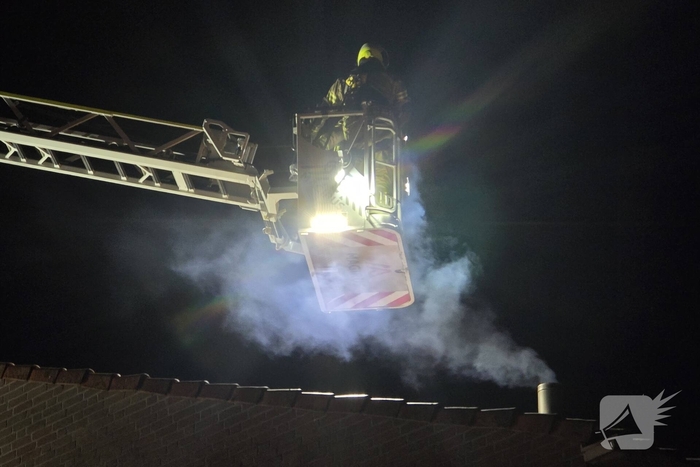 Verstopping in schoorsteen veroorzaakt brand