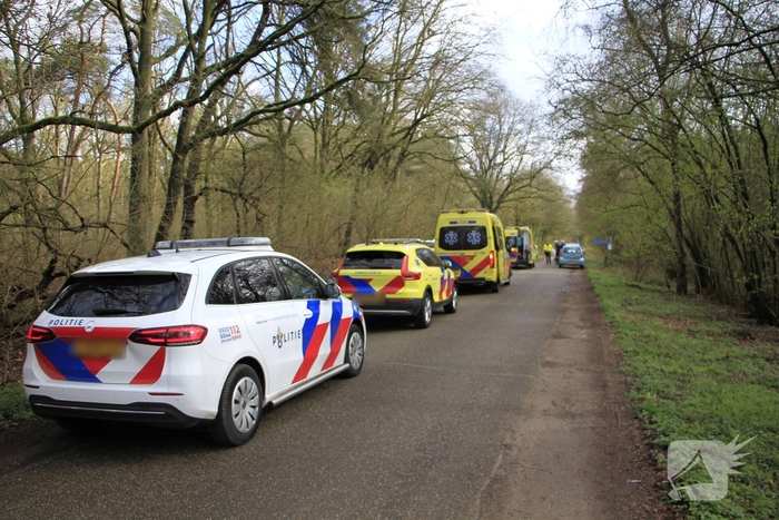 Wielrenner ernstig gewond bij aanrijding met auto