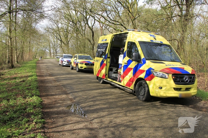 Wielrenner ernstig gewond bij aanrijding met auto