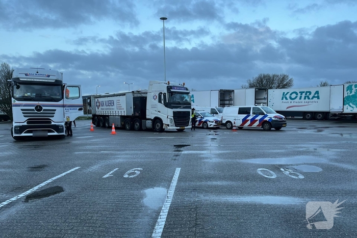 Douane en politie controleren visafslag