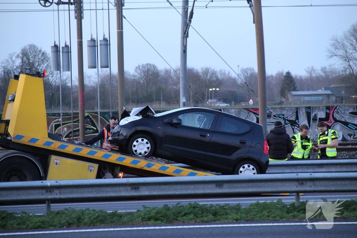 Eenzijdig ongeval veroorzaakt flinke schade