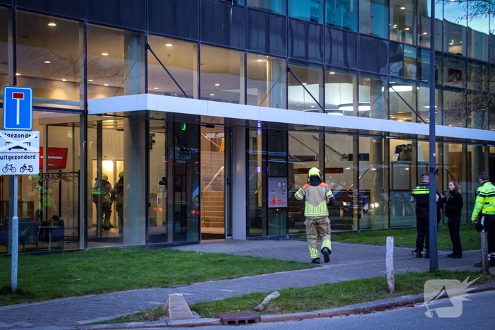 Brandende doos zorgt voor inzet brandweer