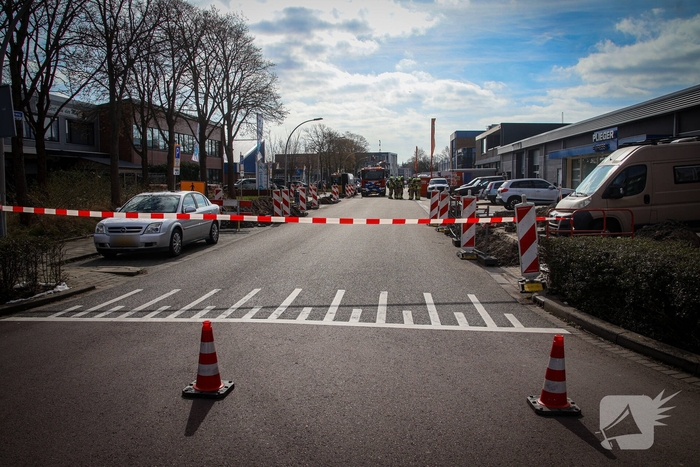 Grote gasleiding geraakt tijdens graafwerkzaamheden