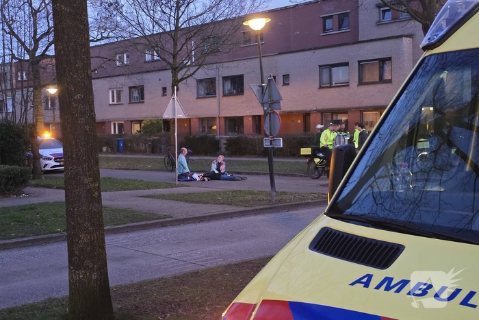 Fietser gewond bij botsing met bezorgscooter