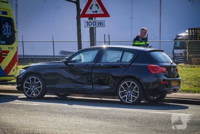 Vader en dochtertje ongeschonden na botsing