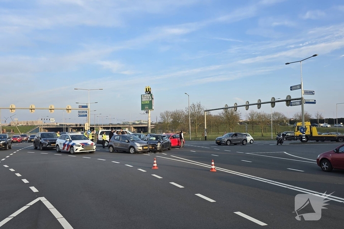 Geen gewonden bij aanrijding