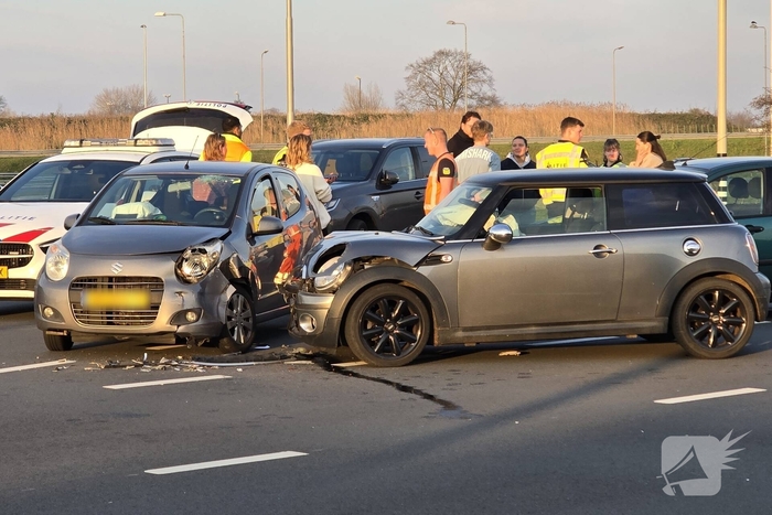 Geen gewonden bij aanrijding