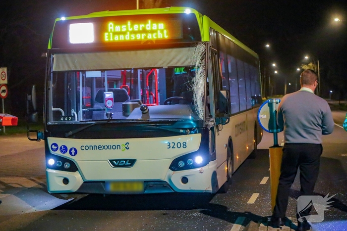 Fietser gewond bij aanrijding met stadsbus