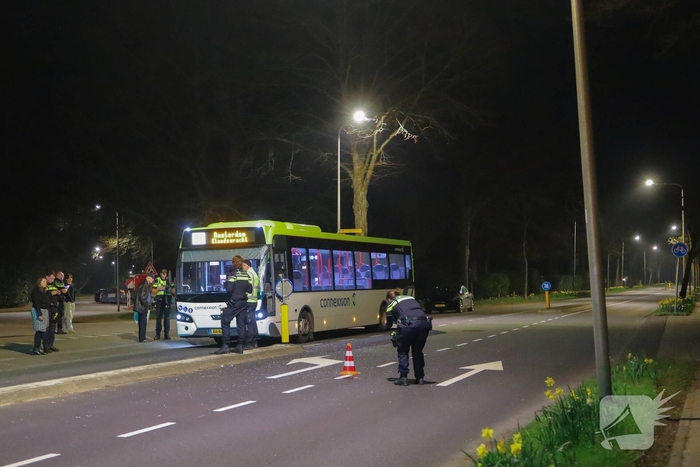 Fietser gewond bij aanrijding met stadsbus