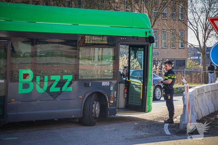 Wielrenner in botsing met lijnbus bij tijdelijke oversteekplaats