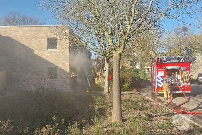 Forse rookontwikkeling bij woningbrand