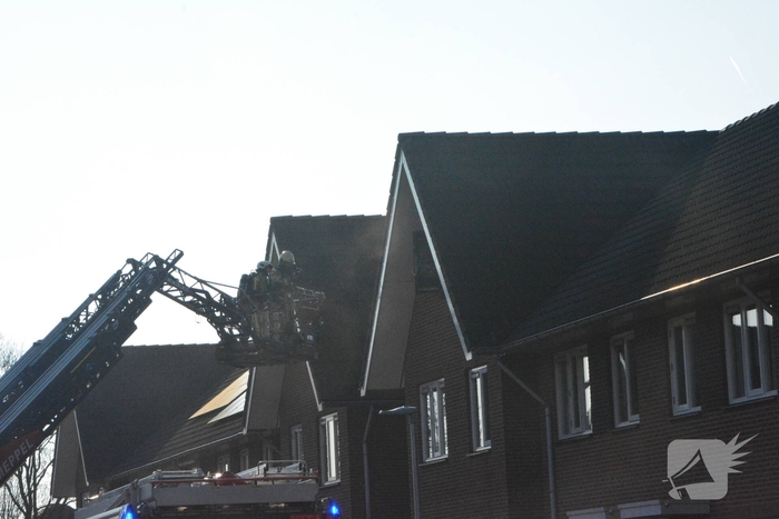 Zolderbrand trekt veel bekijks