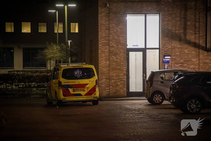 Politie doet onderzoek naar melding steekpartij