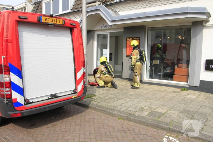 Gaslekkage leidt tot wegafsluiting
