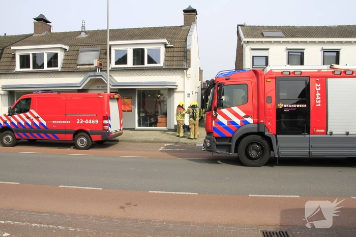 Gaslekkage leidt tot wegafsluiting