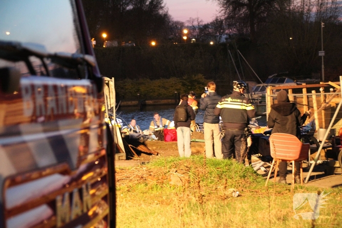 Jacht in problemen met water en illegale krakers