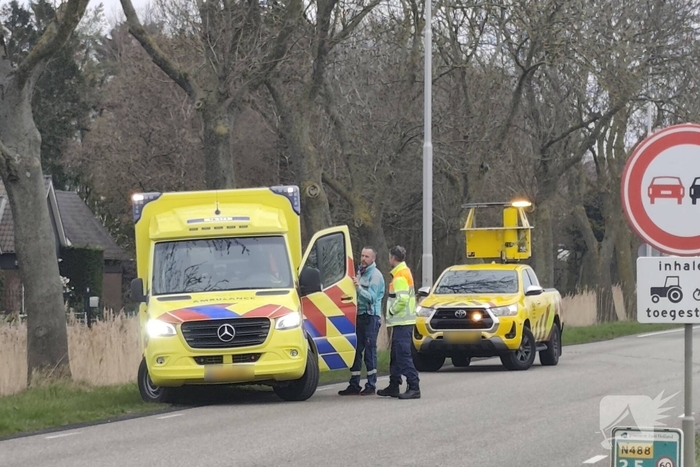 Gewonde na botsing tussen personenauto's