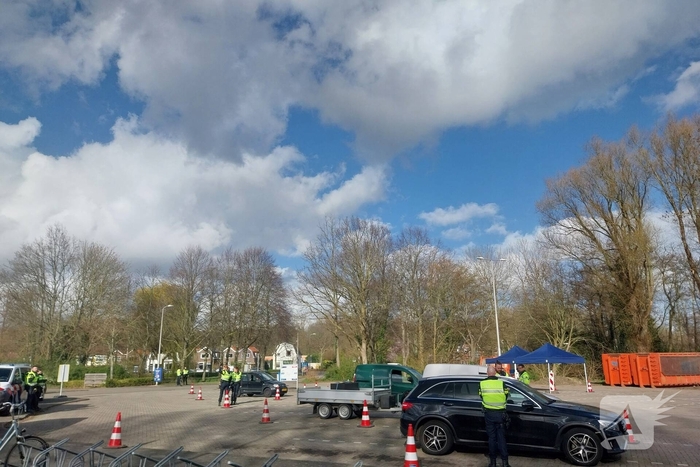 Politie houdt grote verkeerscontrole
