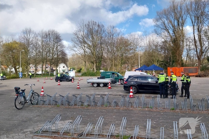 Politie houdt grote verkeerscontrole