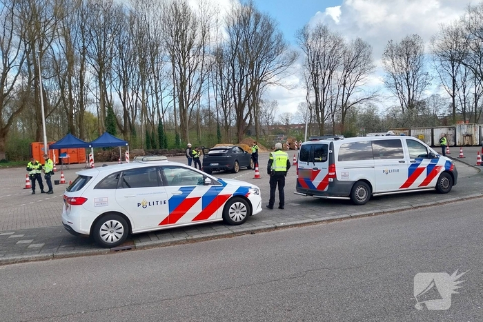 Politie houdt grote verkeerscontrole