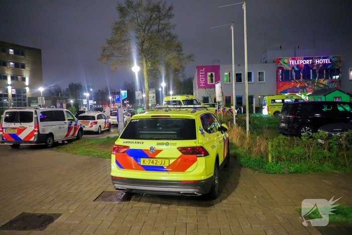 Steekincident leidt tot gewonde en grootschalige politieactie