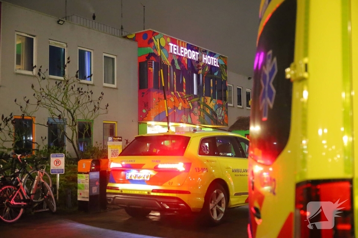 Steekincident leidt tot gewonde en grootschalige politieactie