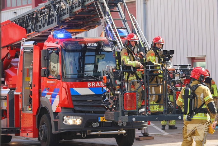 Brand in bedrijfspand onder controle