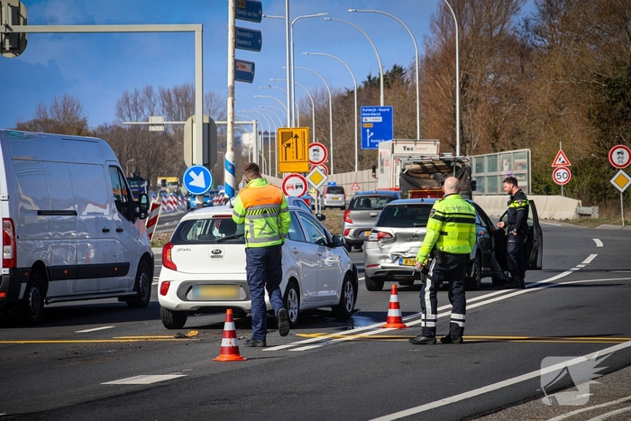 Flinke botsing op drukke weg veroorzaakt extra verkeersdrukte