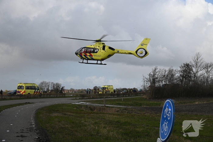 Zwaargewonde na ernstige aanrijding
