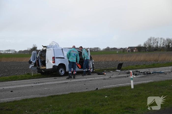 Zwaargewonde na ernstige aanrijding