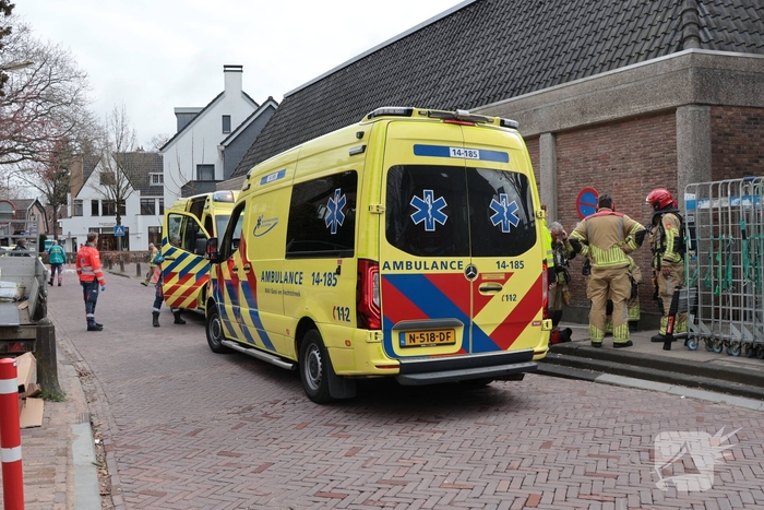 Vreemde lucht zorgt voor onwelwordingen in supermarkt