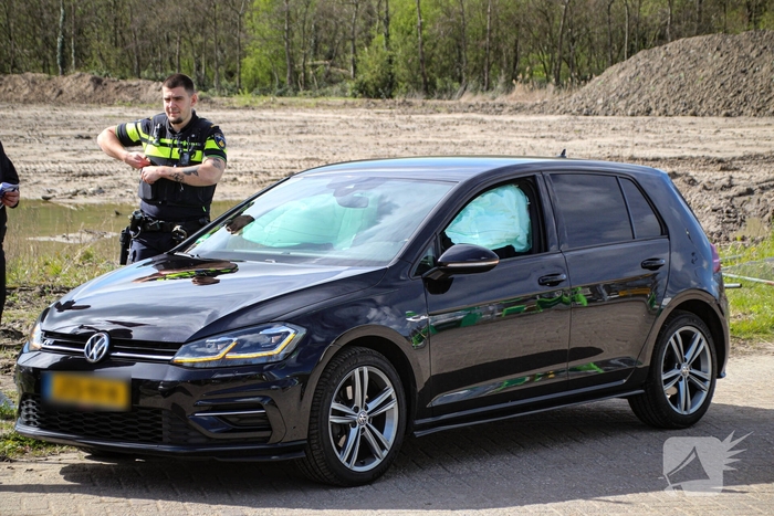 Aanrijding tussen twee voertuigen leidt tot schade