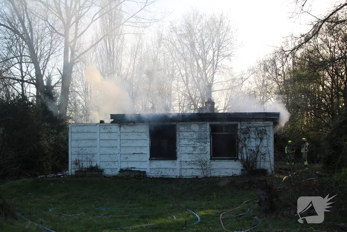 Grote brand verwoest chalet