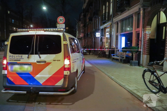 Persoon overvallen bij parkeergarage