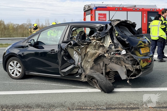 Botsing op snelweg leidt tot gewonde