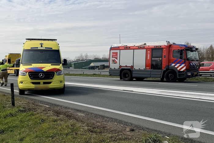 Botsing op snelweg leidt tot gewonde