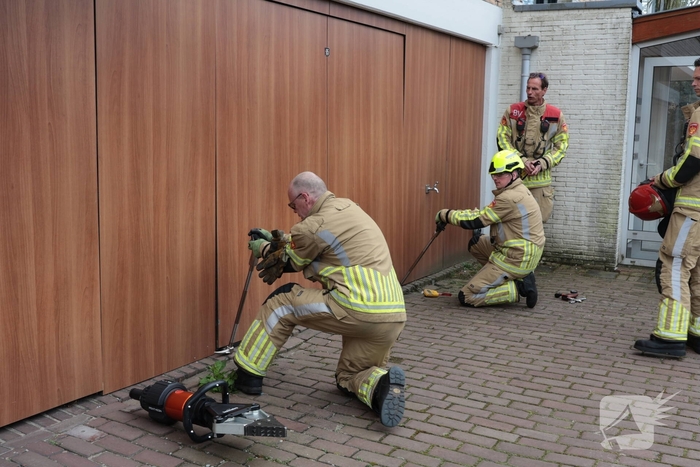 Brandweer schakelt in bij lekkage benzine