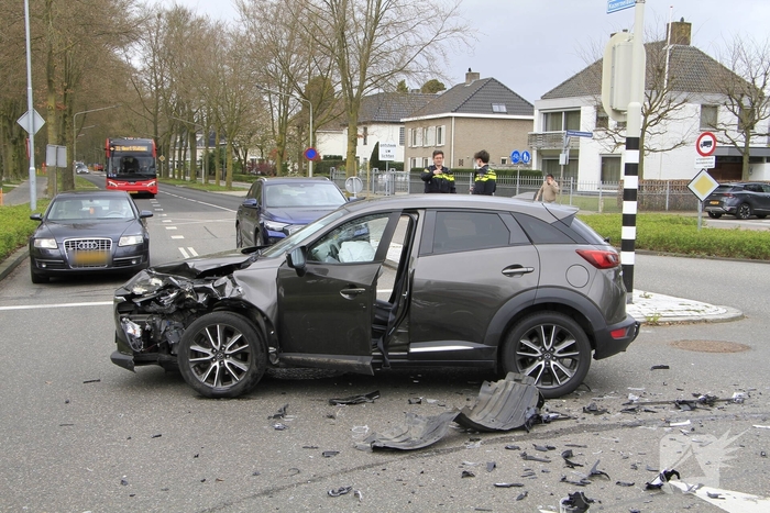 Ongeval met meerdere gewonden bij kruising